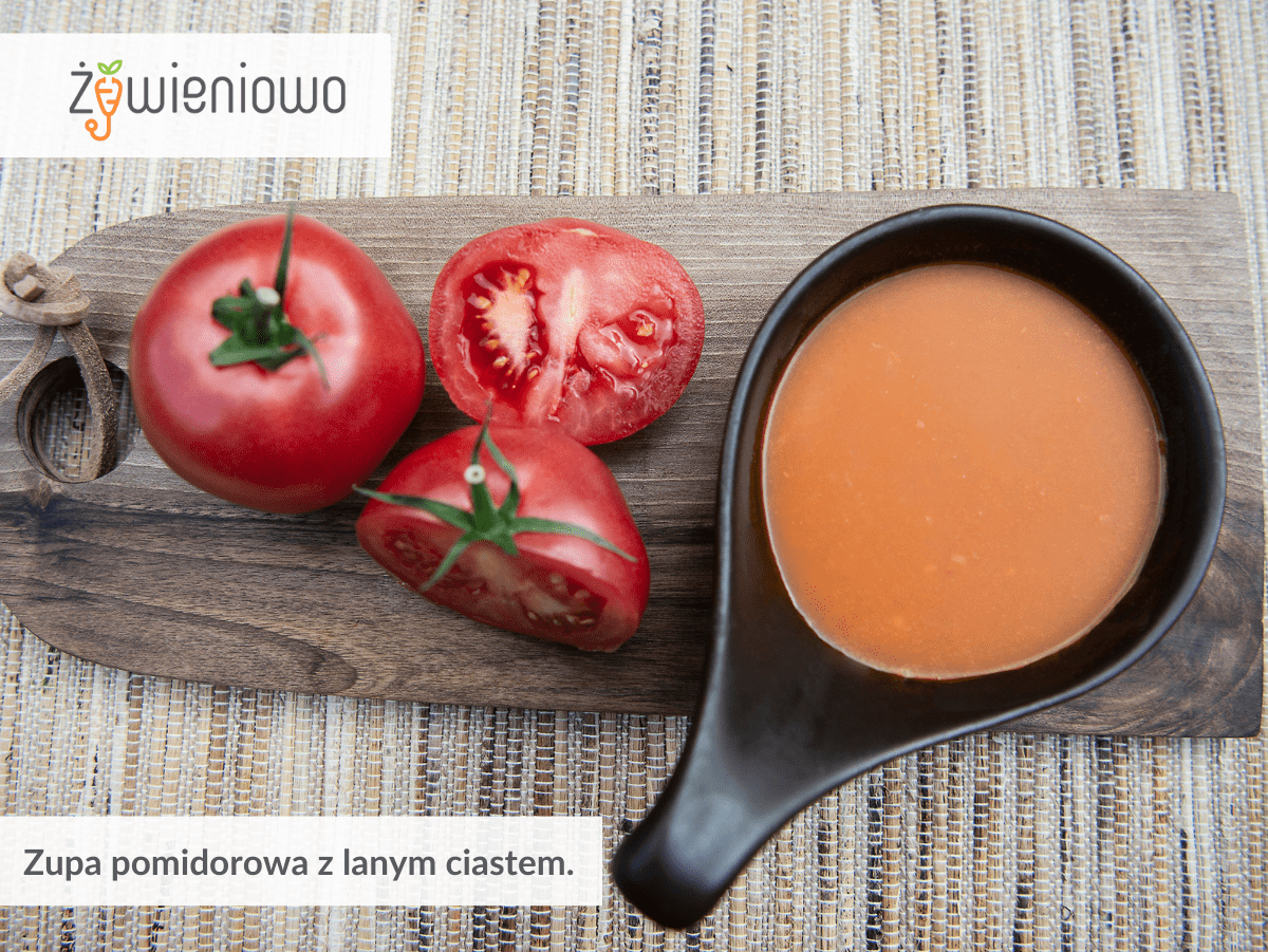Zupa pomidorowa z lanym ciastem.